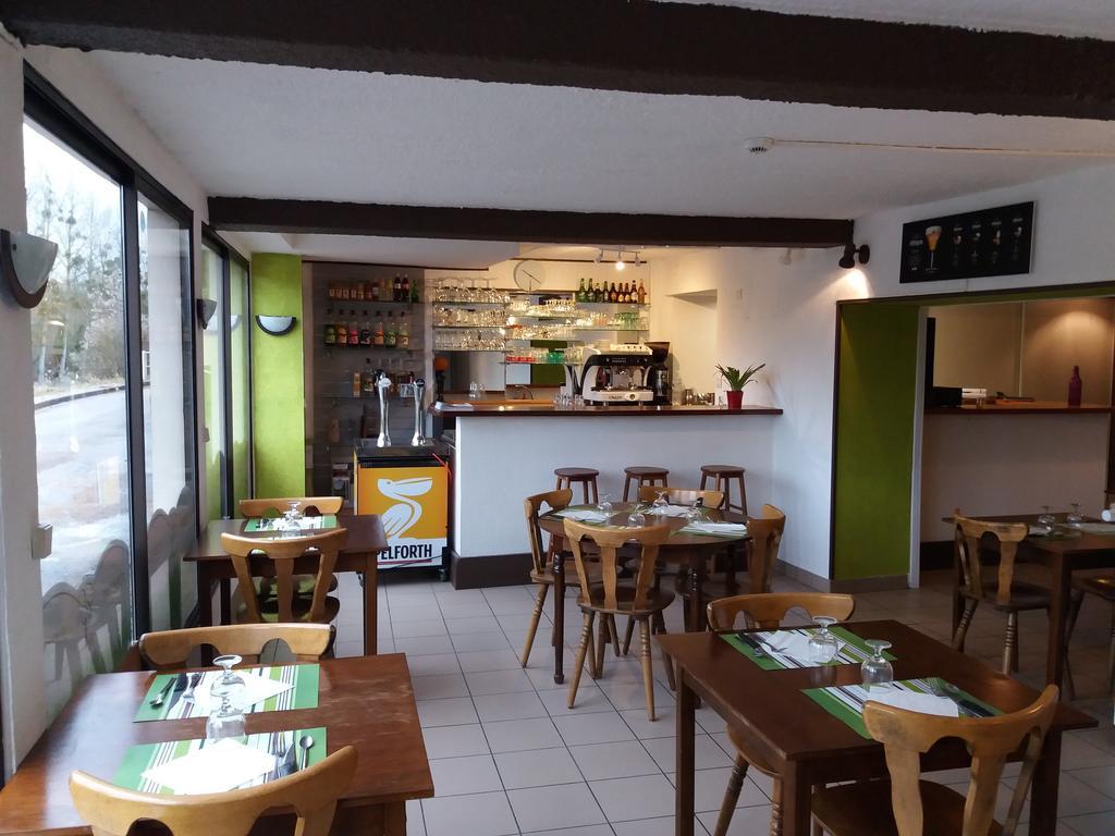 莱克鲁斯79餐厅酒店 Chassignelles 外观 照片